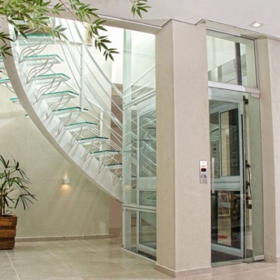 Elevador em vidro