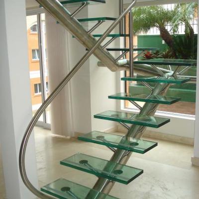 Escadas de vidro