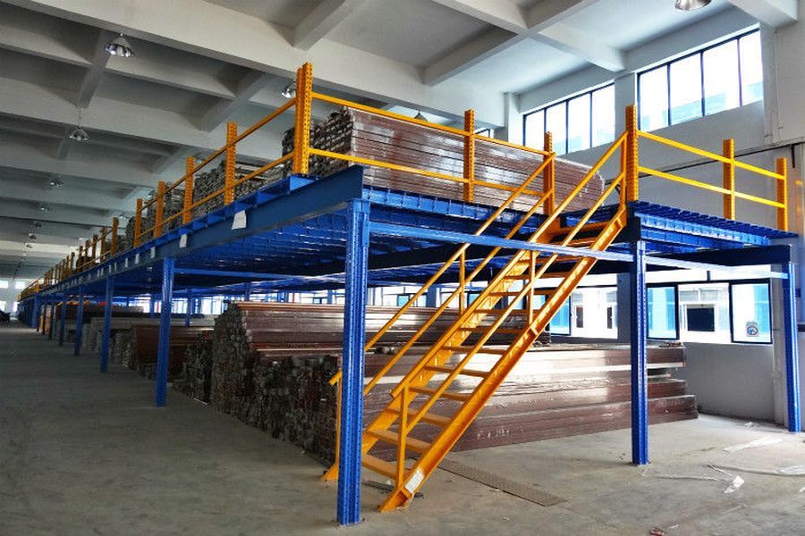 Galpão industrial com mezzanine