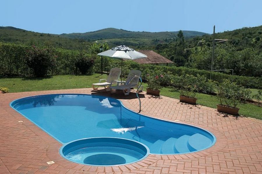Piscina de fibra