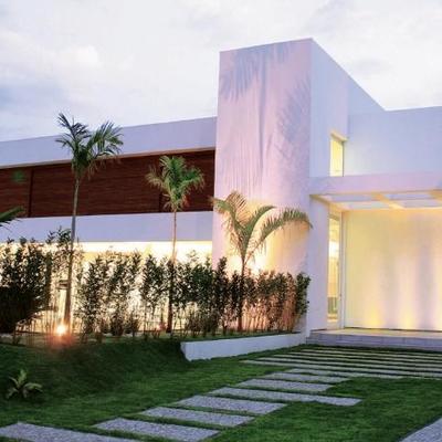 Um toque natural na construção moderna de casas