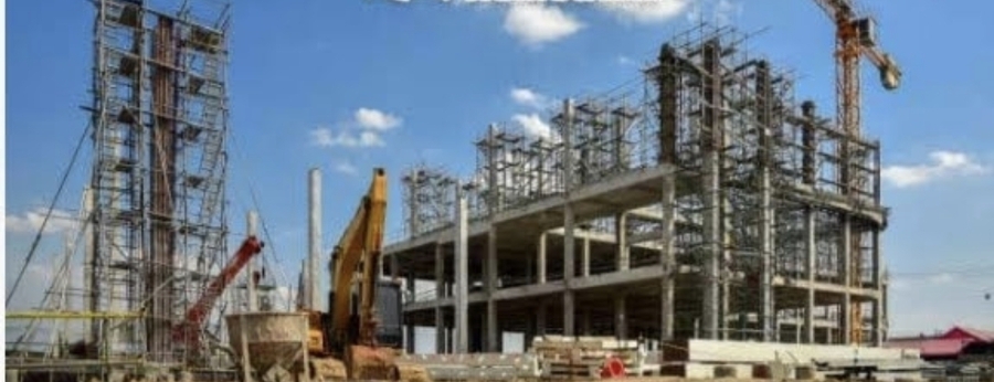 Construção centro comercial