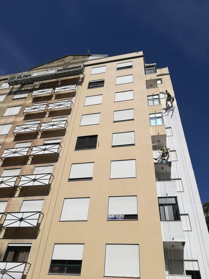 Pintura predial em rapel