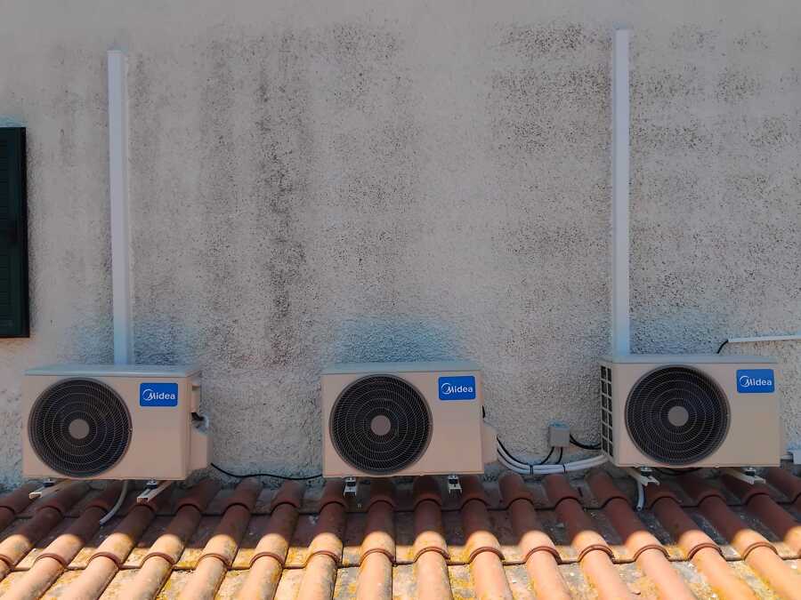 3 singles em moradia