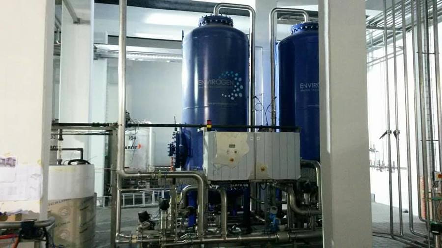 Fabricação de tubagens e equipamentos para a área alimentar