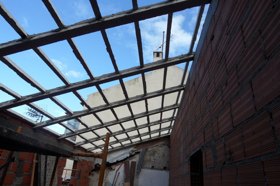 OBRAS DE RECONSTRUÇÃO