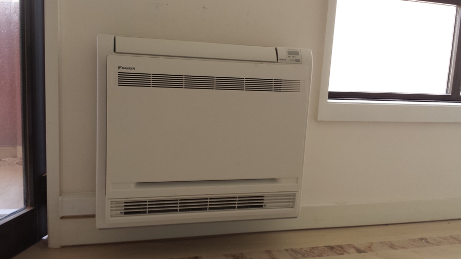 Consola Chão Daikin