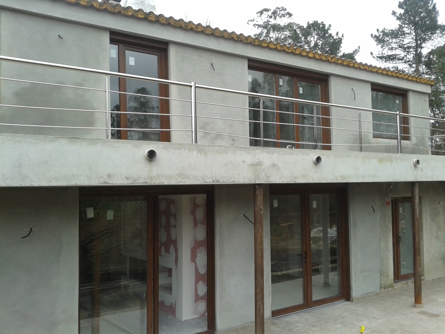 Caixilharia em PVC