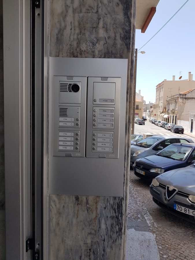 Instalação de video porteiro