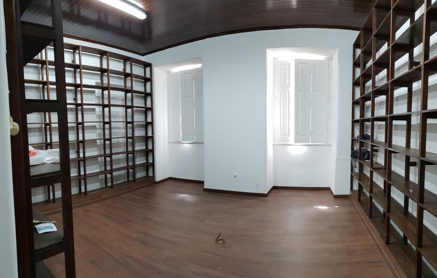 Biblioteca restaurada