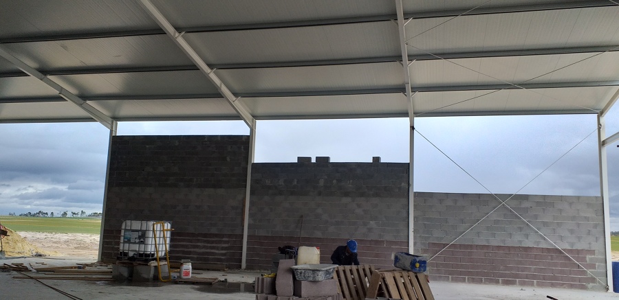 Construção de pavilhão industrial