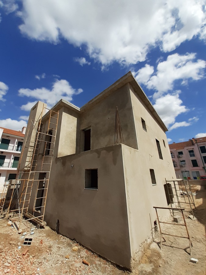 Construção de alvenaria e reboco