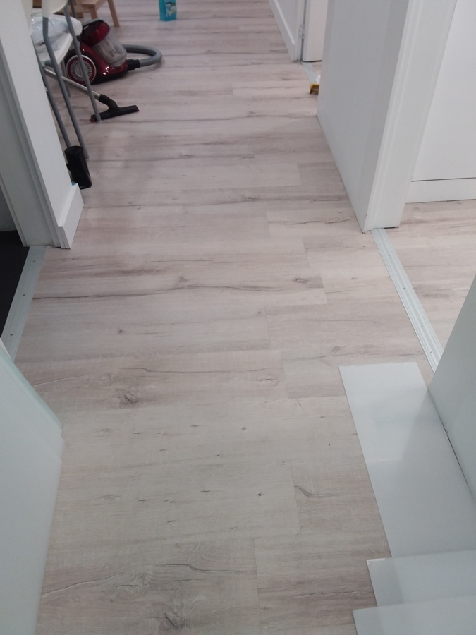 Piso flutuante e pintura geral