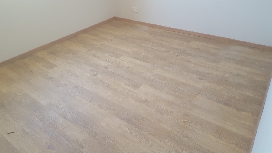 Colocação de Pavimento Flutuante