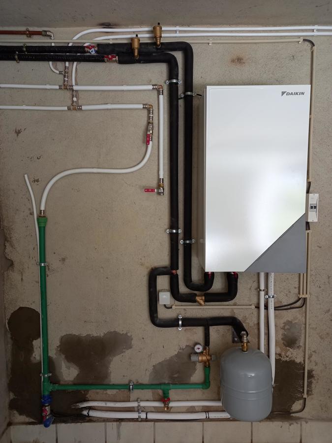 Instalação Bomba de Calor Daikin Altherma split