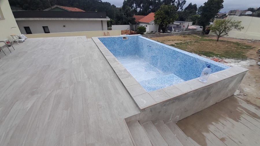 Piscina  pronta