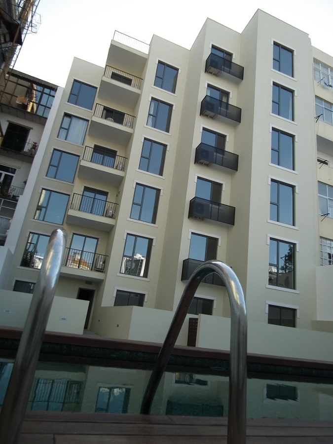 Avenida Luís Bivar nº 21