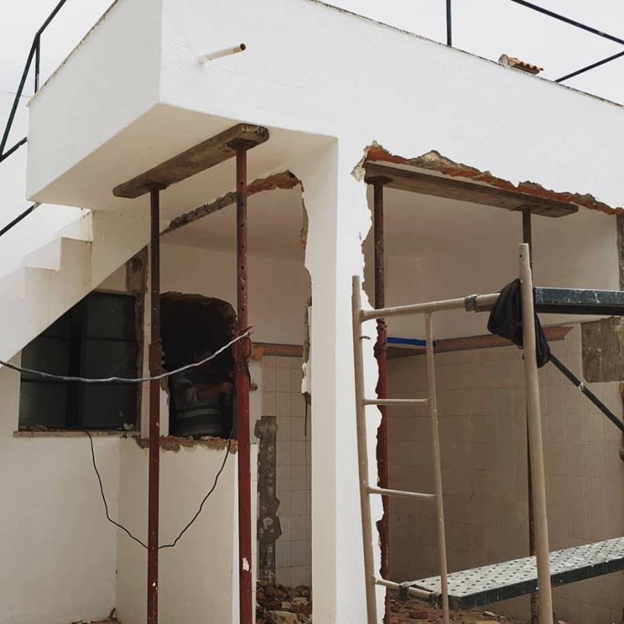 Área de churrasqueira em constução