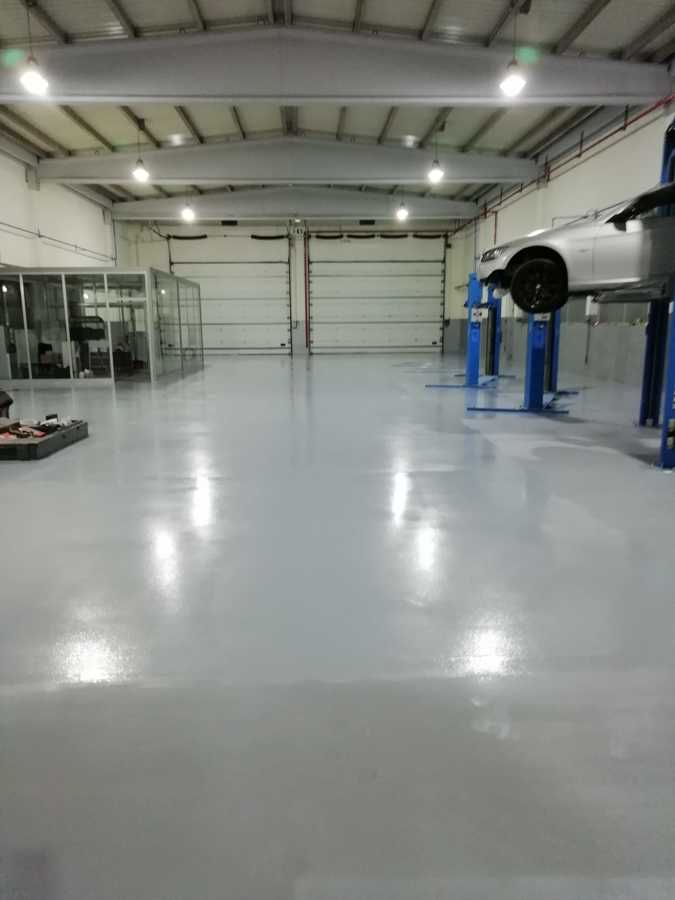 Aplicação de Epoxi em piso