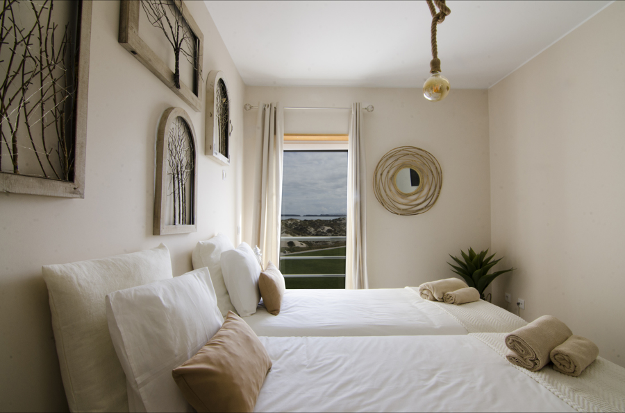 Pintura em apartamento destinado a Alojamento Local