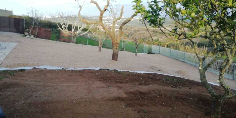 Limpeza e manutenção jardins