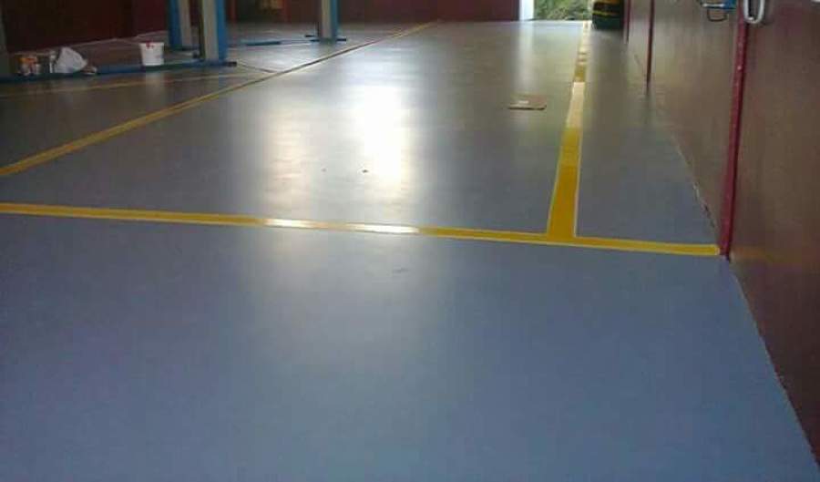 Tratamento de chão de oficinas