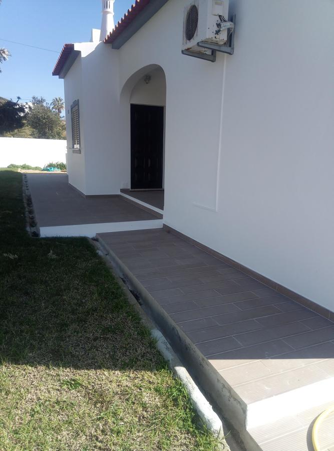 terraço em volta de casa