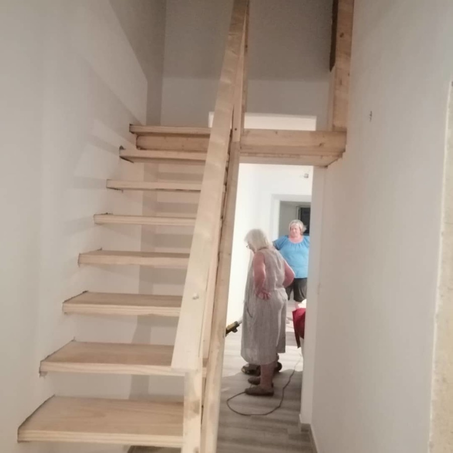 Escada em madeira