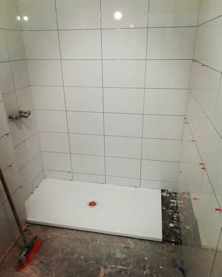 Base de duche e paredes