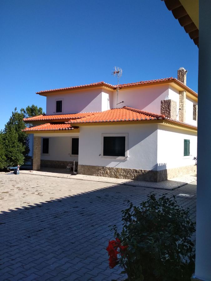 Pintura exterior Moradia