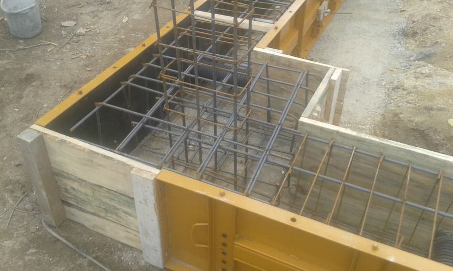 Construção de Moradia Rústica (Fundações)