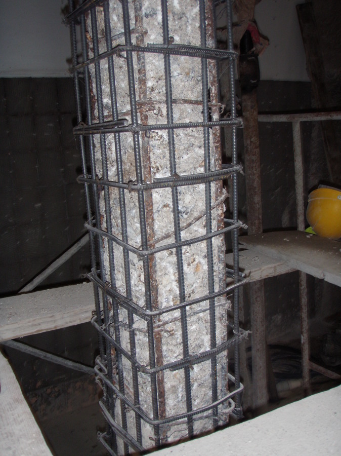 Reforço pilar existente - microbetão