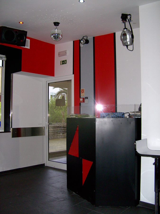 Entrada e balcão Dj