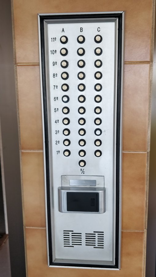 Controlo de Acessos - Porta Predio