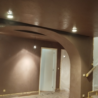 Aplicação de revestimento decorativo MAS MAYA