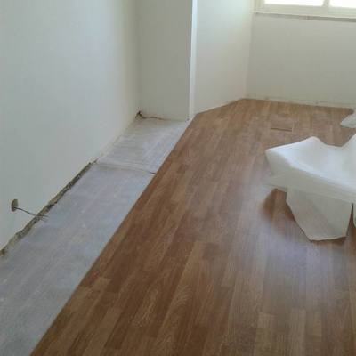 Piso flutuante simples