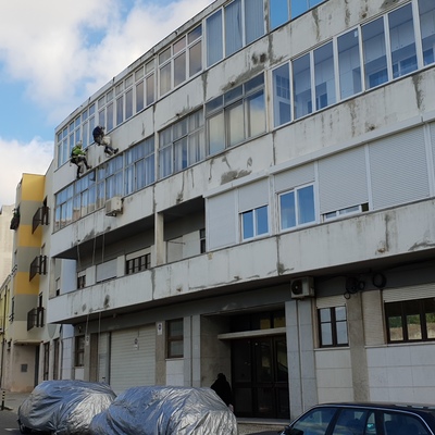 Remodelação de fachada frontal