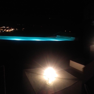 iluminação de piscina