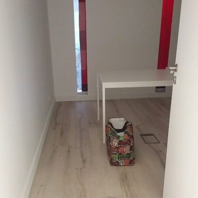 Remodelação paredes e chão e teto consultório