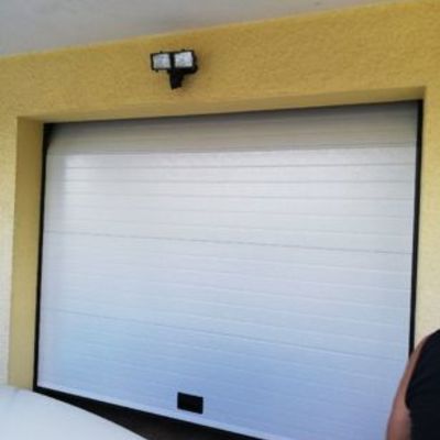 Porta Seccionada Habitação