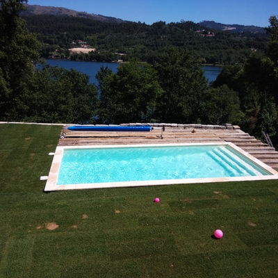 Piscina 12