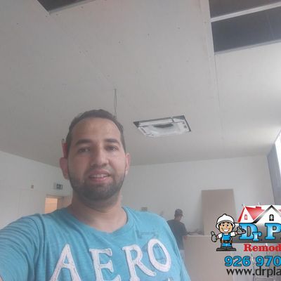 Trabalho Pladur (Gesso Acartonado) 500m2 de rebaixamento de teto na Expo Lisboa