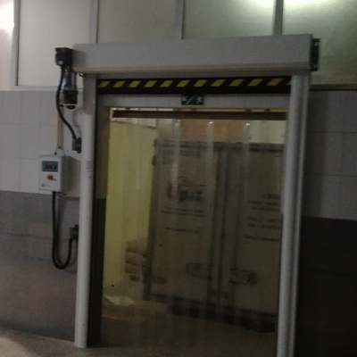 Porta rápida em lona