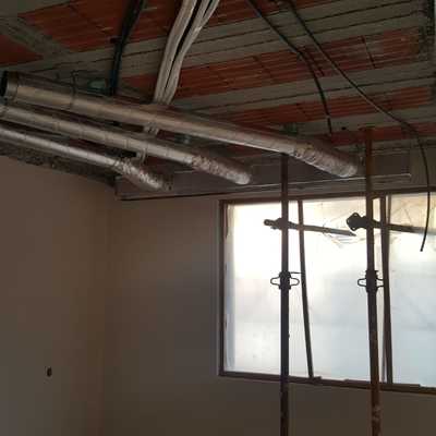 Trabalhos em condutas Moradia