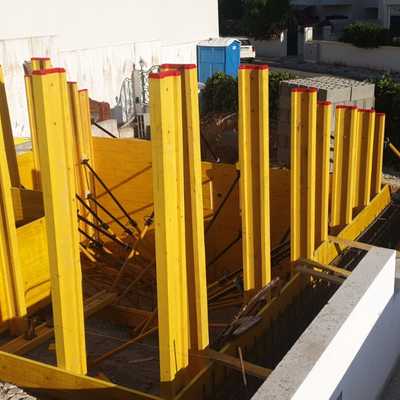 EXECUÇÃO DE PISCINA EM BETÃO