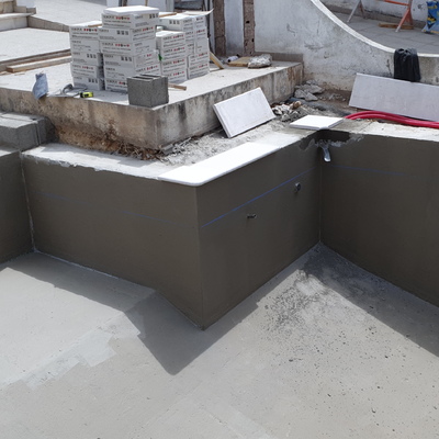 EXECUÇÃO DE PISCINA EM BETÃO