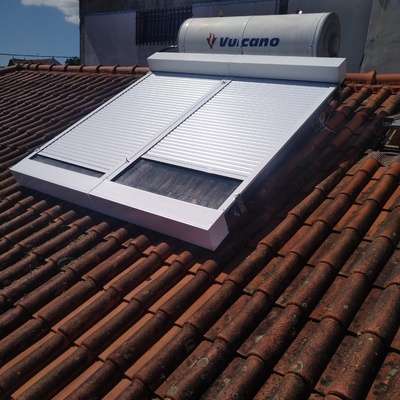 Instalação placa solares cobertura de painel solar por comando via radio