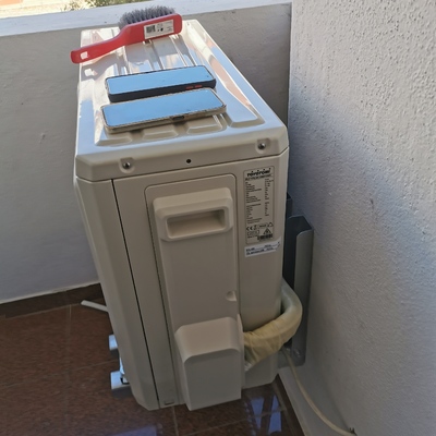 Toyotomi AC inverter