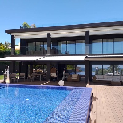 Toldos Verticais e Cofre