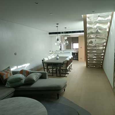 Escada Personalizada como Destaque